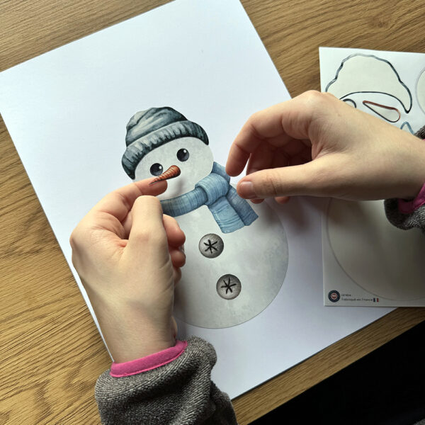 Bonhomme de neige en gommettes à assembler | Les Gommettes Françaises